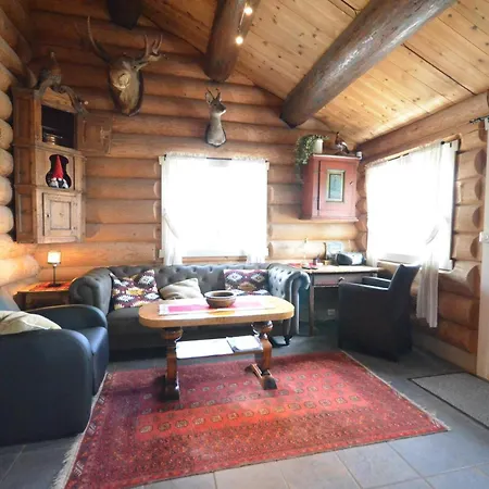 Lodge Ideal For Families 6 Bedrooms, Hot Tub And Sauna *