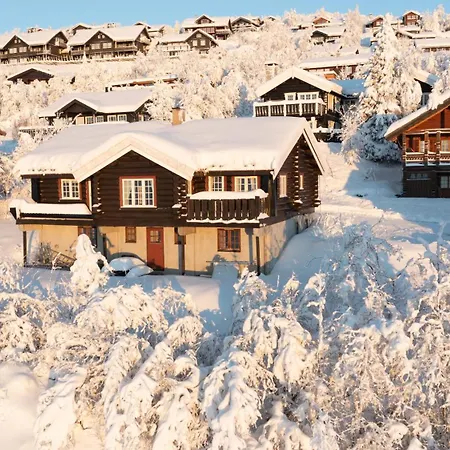 Lodge Ideal For Families 6 Bedrooms, Hot Tub And Sauna
