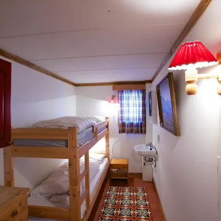 Ideal For Families 6 Bedrooms, Hot Tub And Sauna Lodge Beitostolen