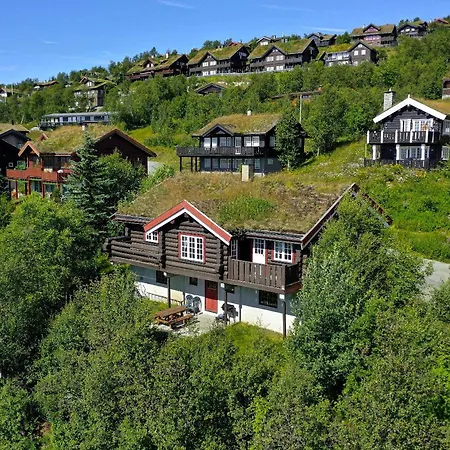 Ideal For Families 6 Bedrooms, Hot Tub And Sauna *